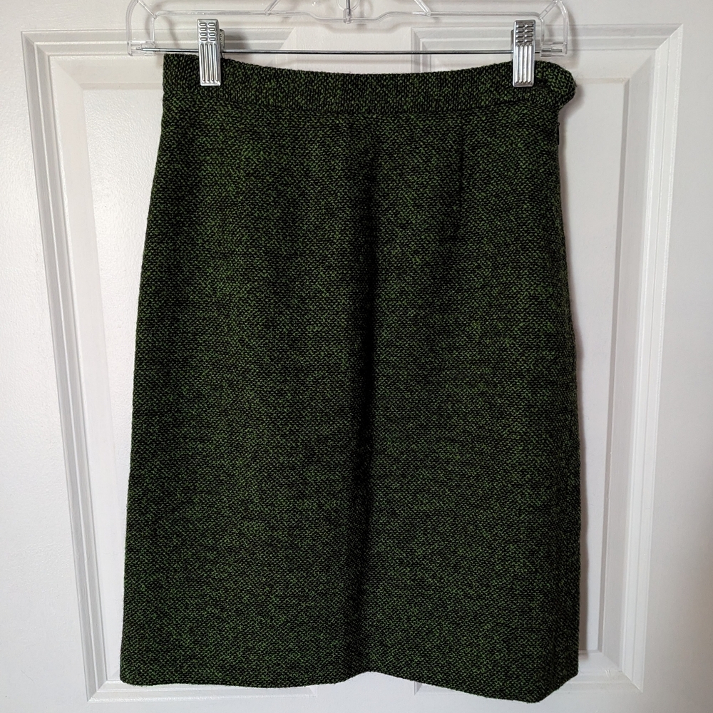 Moschino Cheap and Chic Green Wool Pencil Skirt, Size 6 (US)/40(IT)